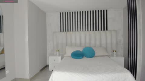 Violett Castel online show from 03-21-26, 06:55