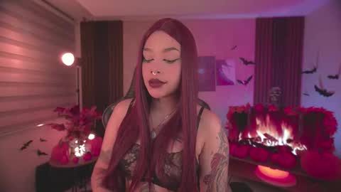 JULIE UWU online show from 10-16-25, 05:58