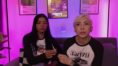 Violet online show from 02-17-26, 12:40