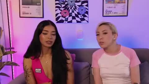 Violet online show from 06-23-26, 12:19