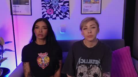 Violet online show from 07-06-26, 05:15