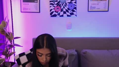 Violet online show from 07-08-26, 01:10