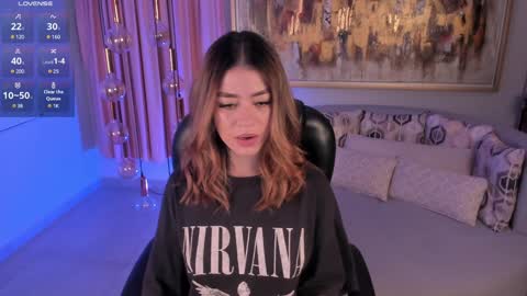 Snapshot of violetthansson chatting on 01-14-25, 10:02 Violett  online show from 01-14-25, 10:02