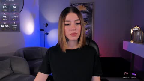Snapshot of violetthansson chatting on 02-02-25, 05:37 Violett  online show from 02-02-25, 05:37