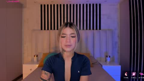 Violett  online show from 06-19-26, 08:51