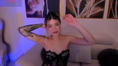 Violett  online show from 07-11-26, 11:24