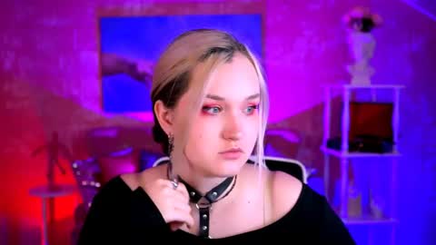 Violett online show from 05-29-26, 08:23