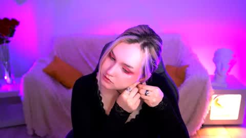 Violett online show from 06-01-26, 08:16