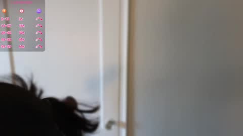 Snapshot of violetwinter666 chatting on 09-14-25, 02:27 Violet Winter  indie sleaze goth girl next door online show from 09-14-25, 02:27