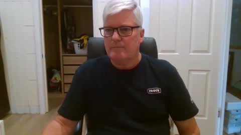 Snapshot of viper654321 chatting on 05-19-26, 01:56 viper654321 online show from 05-19-26, 01:56