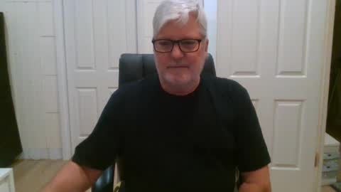 Snapshot of viper654321 chatting on 06-10-26, 07:40 viper654321 online show from 06-10-26, 07:40
