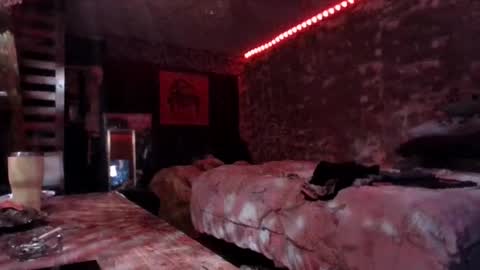 Snapshot of virgostargalatica chatting on 12-14-25, 06:23 Omoje Ultra Mega online show from 12-14-25, 06:23