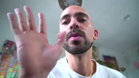 Snapshot of virtualboytvtv chatting on 03-03-25, 04:03 GARY - Help me reach 300 likes - - My Telegram - online show from 03-03-25, 04:03