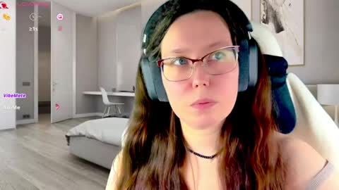 Victoria Romans online show from 04-04-26, 11:40