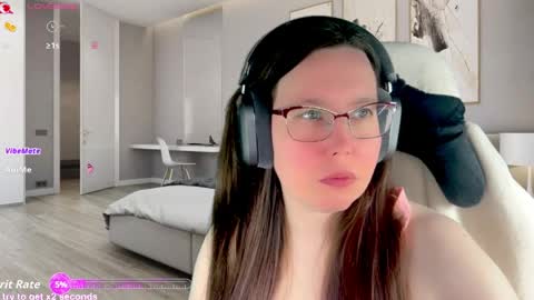 Snapshot of visecret chatting on 06-02-26, 11:18 Victoria Romans online show from 06-02-26, 11:18