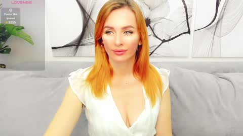 Snapshot of vita_flowen chatting on 02-05-25, 07:07 Vita online show from 02-05-25, 07:07