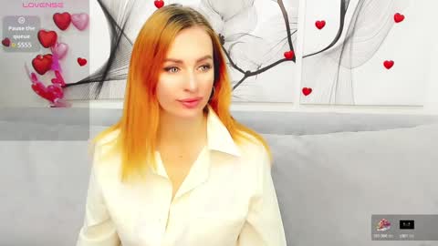 Snapshot of vita_flowen chatting on 02-17-25, 05:47 Vita online show from 02-17-25, 05:47