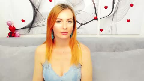 Snapshot of vita_flowen chatting on 02-20-25, 12:25 Vita online show from 02-20-25, 12:25