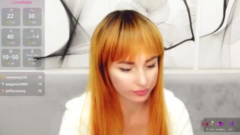 Snapshot of vita_flowen chatting on 10-02-25, 05:58 Vita online show from 10-02-25, 05:58