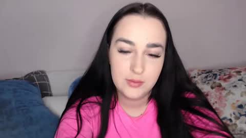 Snapshot of vitalina_freedom chatting on 12-04-24, 01:31 Vitalina online show from 12-04-24, 01:31