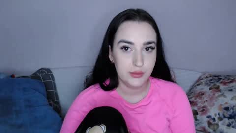 Snapshot of vitalina_freedom chatting on 12-12-24, 04:10 Vitalina online show from 12-12-24, 04:10