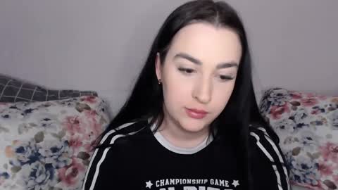 Snapshot of vitalina_freedom chatting on 12-16-24, 12:16 Vitalina online show from 12-16-24, 12:16