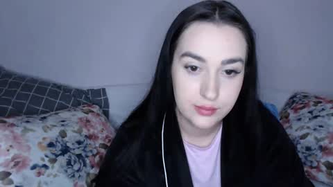 Snapshot of vitalina_freedom chatting on 12-20-24, 03:42 Vitalina online show from 12-20-24, 03:42