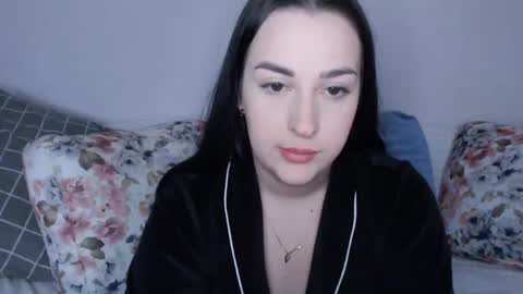 Snapshot of vitalina_freedom chatting on 12-23-24, 12:19 Vitalina online show from 12-23-24, 12:19