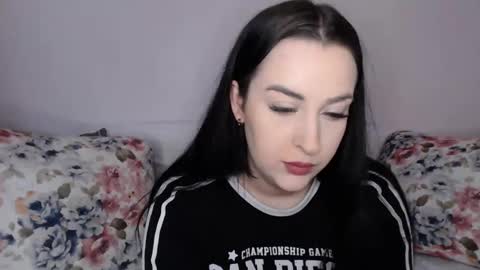 Snapshot of vitalina_freedom chatting on 12-27-24, 11:50 Vitalina online show from 12-27-24, 11:50