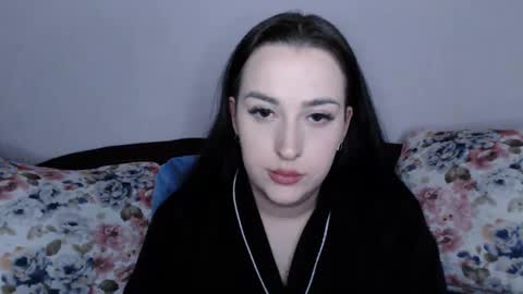 Snapshot of vitalina_freedom chatting on 01-03-25, 04:16 Vitalina online show from 01-03-25, 04:16
