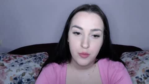 Snapshot of vitalina_freedom chatting on 01-05-25, 01:47 Vitalina online show from 01-05-25, 01:47