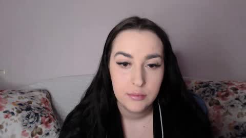 Snapshot of vitalina_freedom chatting on 02-28-25, 02:31 Vitalina online show from 02-28-25, 02:31