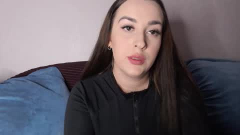 Snapshot of vitalina_freedom chatting on 10-02-25, 03:41 Vitalina online show from 10-02-25, 03:41