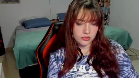 Snapshot of vitaxviper chatting on 02-04-25, 11:27 Vit a Viper online show from 02-04-25, 11:27