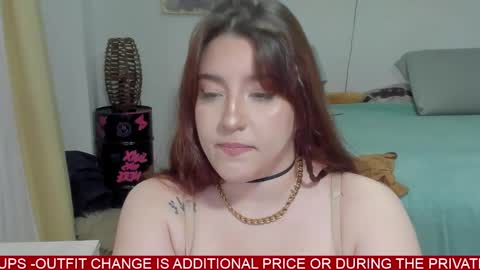 Snapshot of vitaxviper chatting on 03-06-25, 09:20 Vit a Viper online show from 03-06-25, 09:20