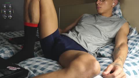 Snapshot of vito_benz chatting on 02-27-25, 09:14 VITO BENZ online show from 02-27-25, 09:14