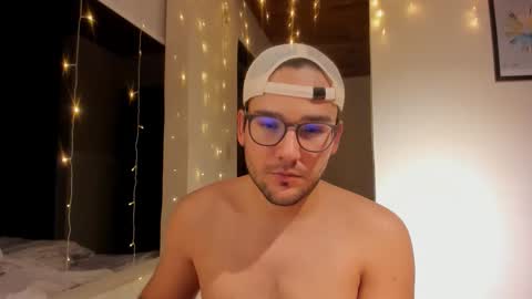 Vito Ferrer online show from 11-26-25, 12:44