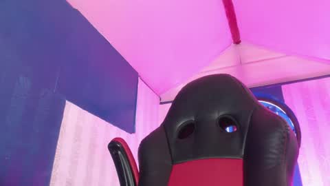 Snapshot of vitoria23_ chatting on 06-29-26, 01:55 victoria 3 online show from 06-29-26, 01:55