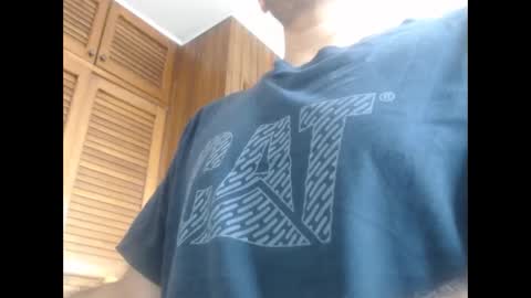 Snapshot of vittohot chatting on 11-20-25, 04:18 Vittohot online show from 11-20-25, 04:18