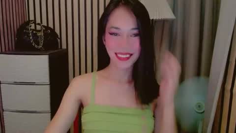 SANDRA GOING YOU online show from 04-24-26, 12:51