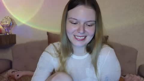 vivian_alison online show from 06-24-26, 07:02