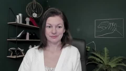 Vivian online show from 02-03-26, 08:19