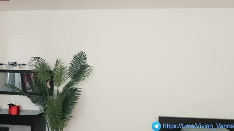 Vivian Vance online show from 04-06-26, 10:27