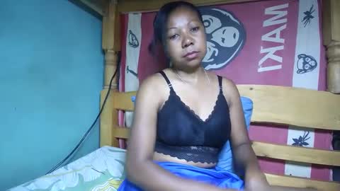 Snapshot of viviane0812 chatting on 02-22-25, 06:50 viviane0812 online show from 02-22-25, 06:50