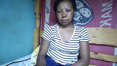 Snapshot of viviane0812 chatting on 02-27-25, 06:53 viviane0812 online show from 02-27-25, 06:53