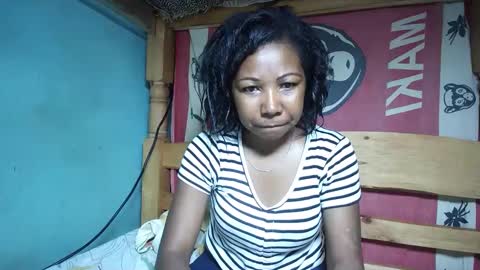 Snapshot of viviane0812 chatting on 03-04-25, 07:01 viviane0812 online show from 03-04-25, 07:01
