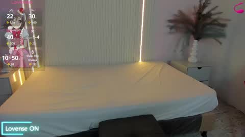 vivianowen9 online show from 04-23-26, 12:04