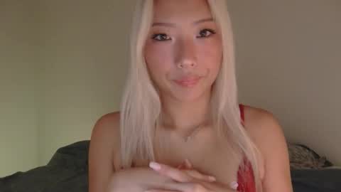 Snapshot of vivianwinters chatting on 11-04-25, 11:59 vivianwinters online show from 11-04-25, 11:59