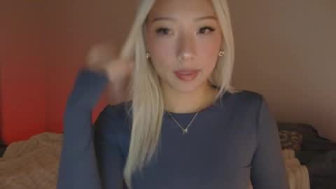 Snapshot of vivianwinters chatting on 11-07-25, 12:10 vivianwinters online show from 11-07-25, 12:10