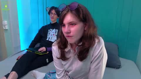 VIVIARAGENDY online show from 09-12-25, 03:34